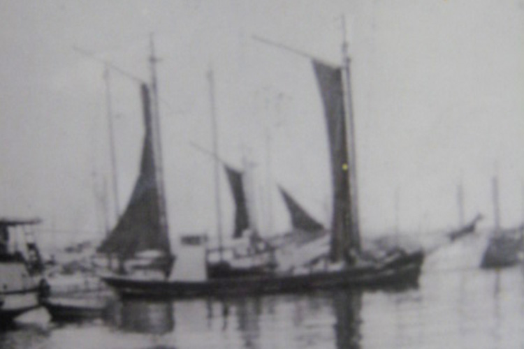 機帆船洞雲丸（初代）